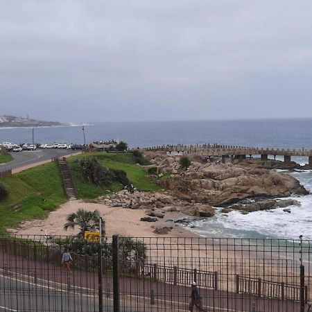 Whale Rock, Modern Beachfront Apartment Маргейт Екстер'єр фото