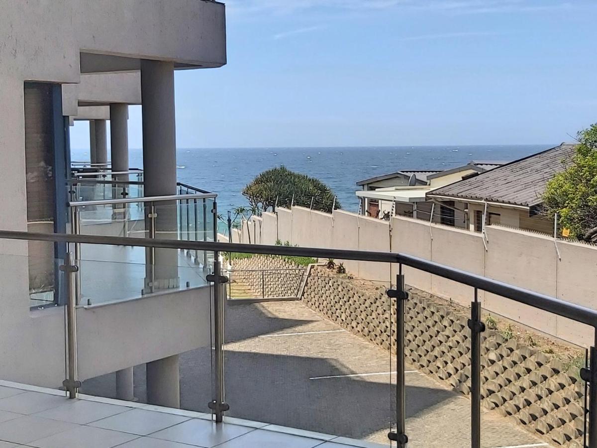 Whale Rock, Modern Beachfront Apartment Маргейт Екстер'єр фото